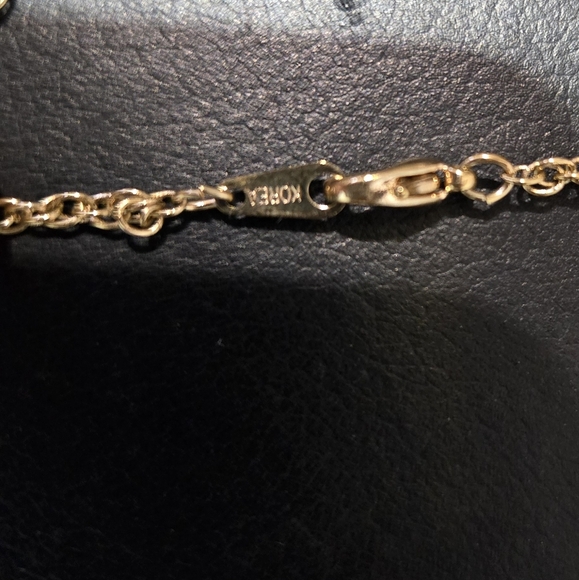 GOLD TONE SAPPHIRE AND CZ HEART SHAPE PENDANT WITH CHAIN - Picture 4 of 6